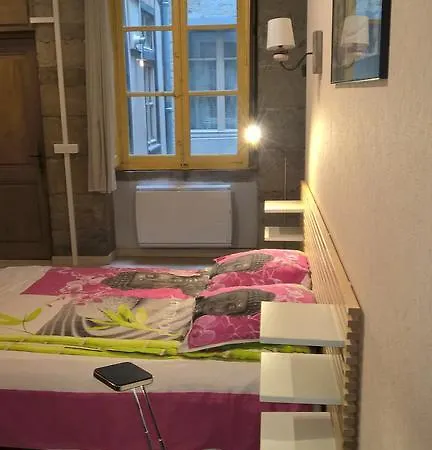 Charme Et Confort Aux Cordeliers *