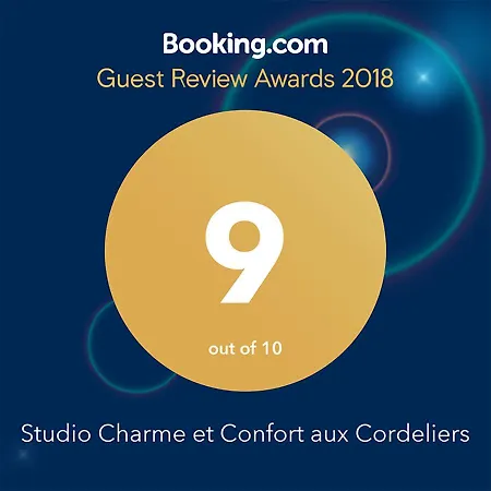 Charme Et Confort Aux Cordeliers Apartamento *